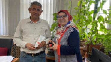 KONYA ZİYARETİ KAPSAMINDA ÜYELERİMİZE ALTINLARINI HEDİYE ETTİK.